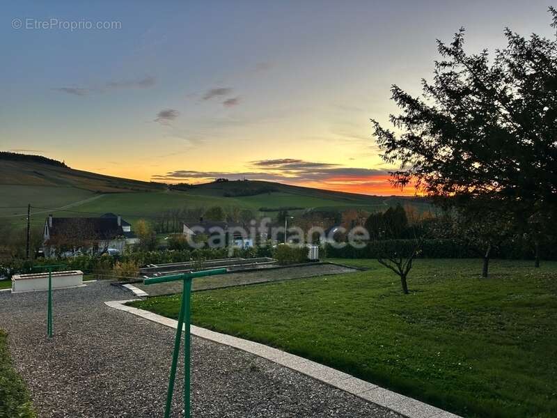 Maison à SAINT-BRIS-LE-VINEUX