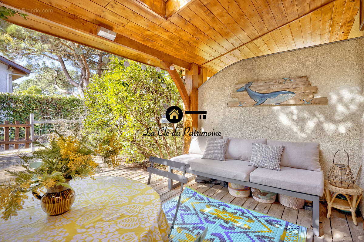 Maison à VENDAYS-MONTALIVET