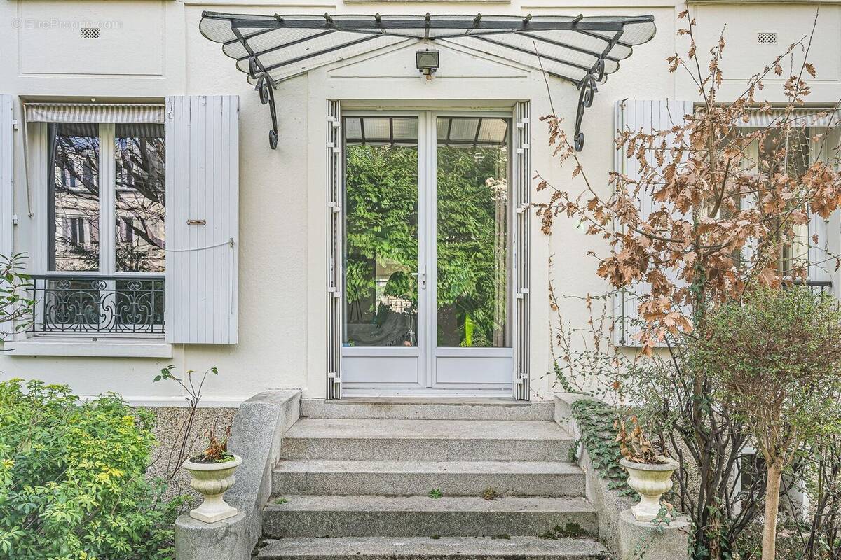 Photo 1 - Maison à COLOMBES