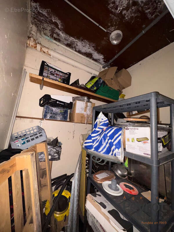 Commerce à FONT-ROMEU-ODEILLO-VIA