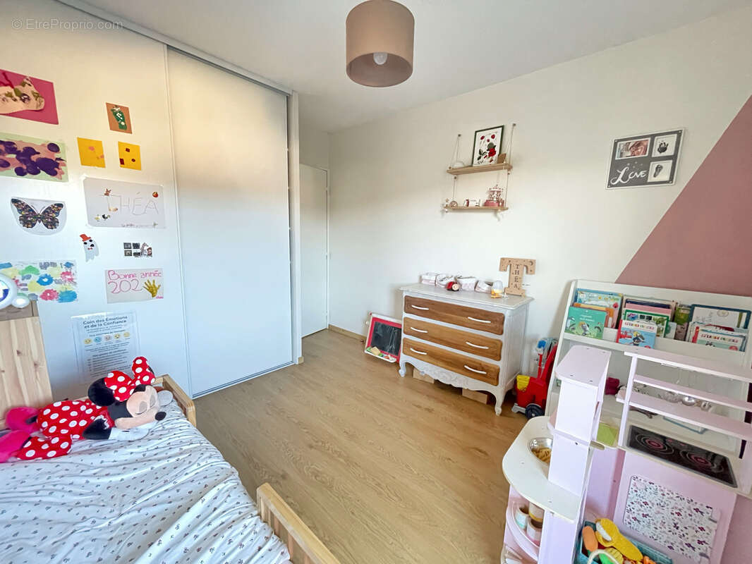 Appartement à OULLINS