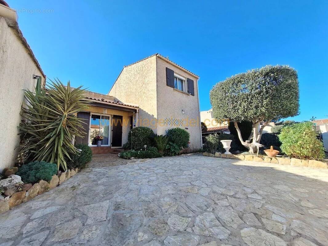 Maison à SIX-FOURS-LES-PLAGES