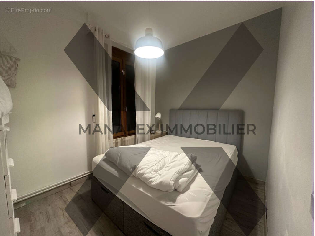 Maison à BOURG-DE-THIZY