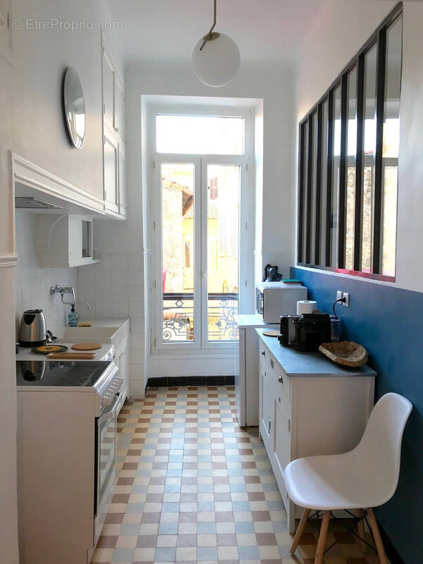 Appartement à MARSEILLE-7E