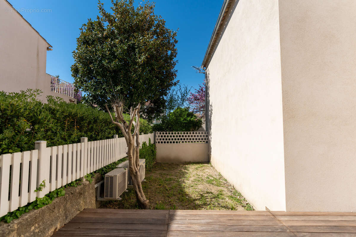 Maison à NIMES