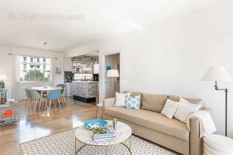 Appartement à BEAULIEU-SUR-MER