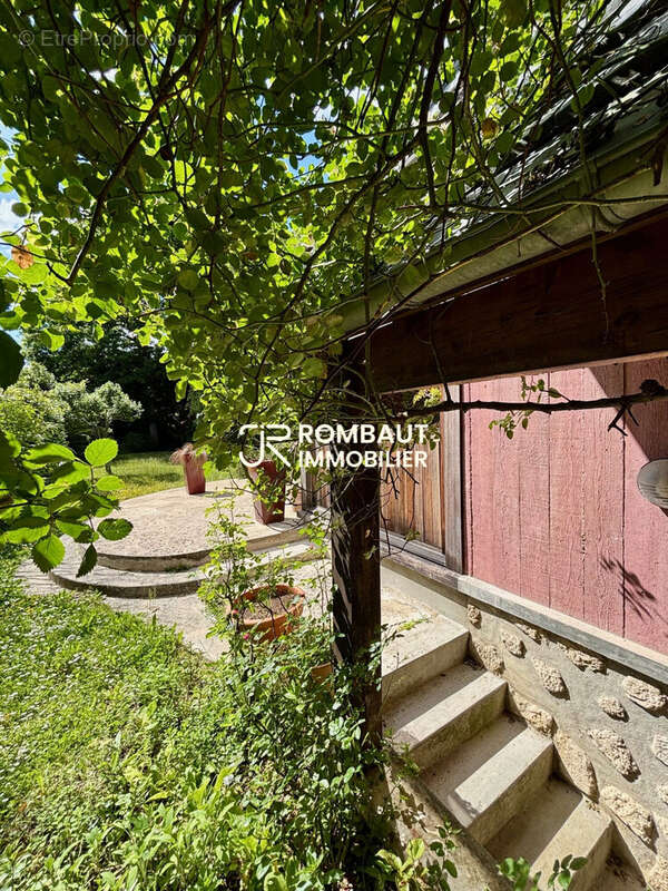 Maison à LA CELLE-SAINT-CLOUD