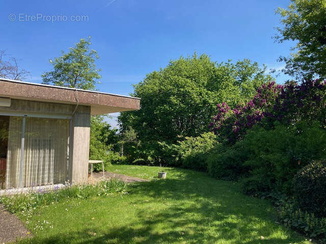 Maison à COURCELLES-LES-MONTBELIARD