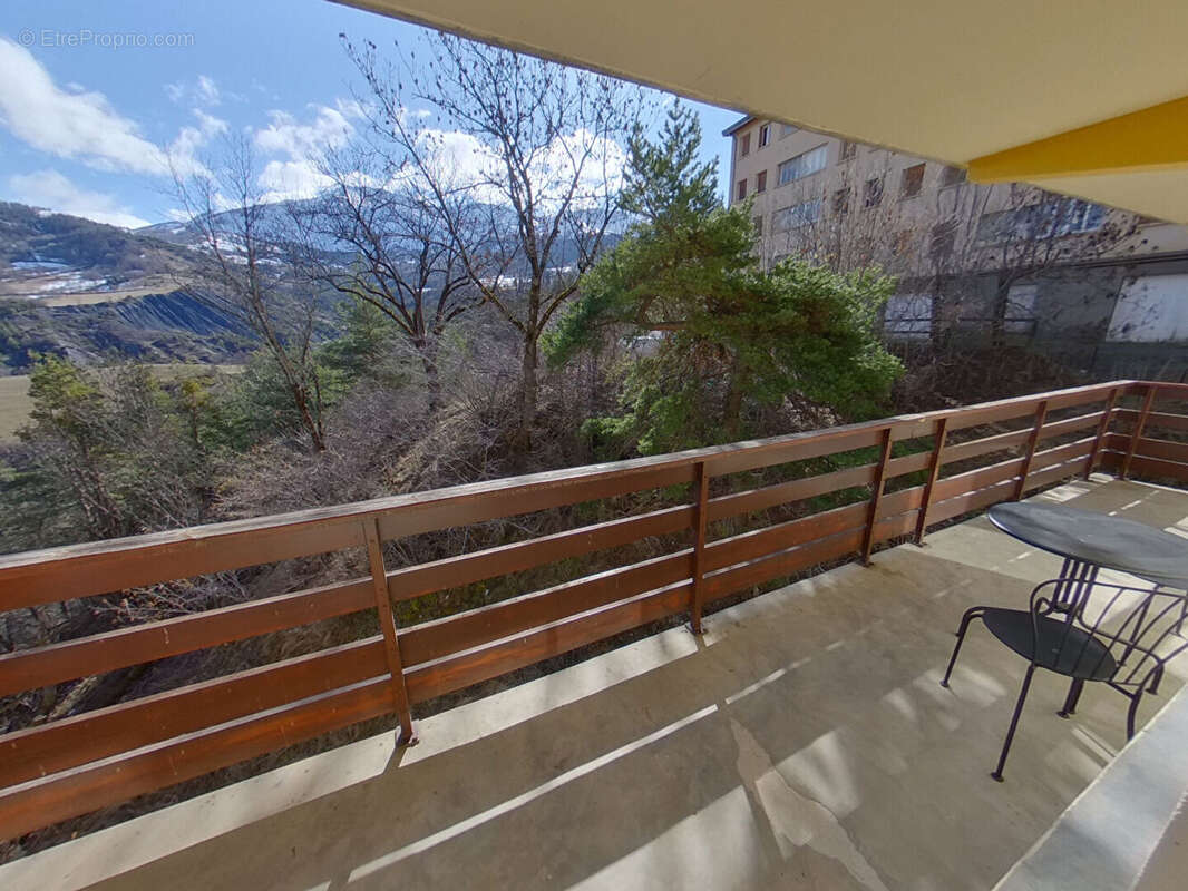 Appartement à LES THUILES