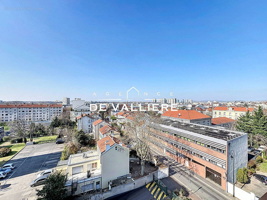 Appartement à NANTERRE