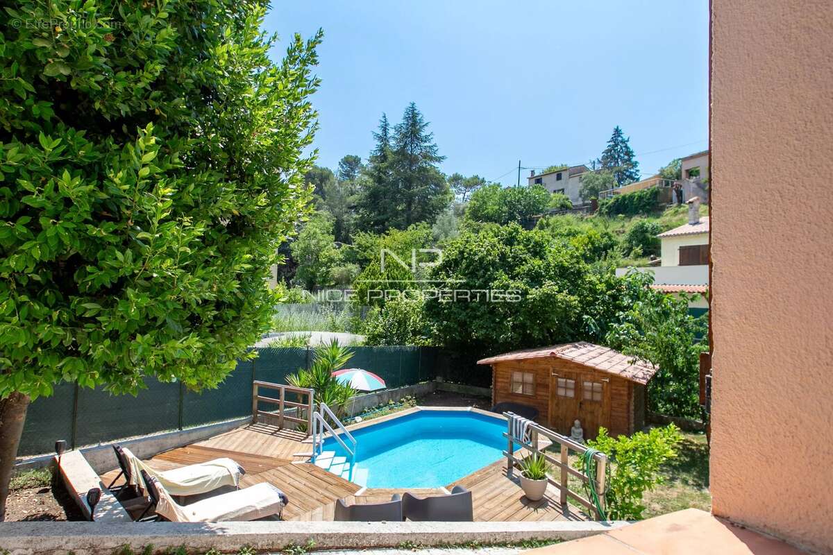 LEVENS - Maison familiale de 122 m² avec piscine, garage et nombreux stationnements - photo 3