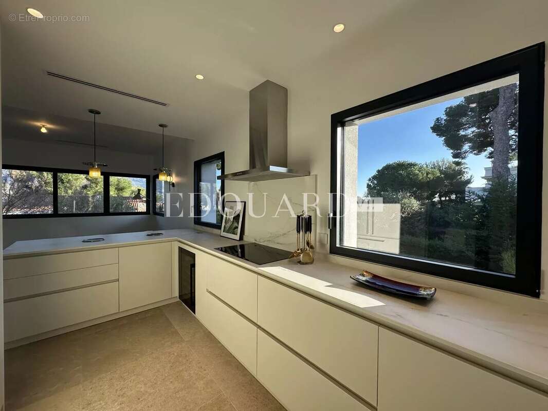 Maison à ROQUEBRUNE-CAP-MARTIN