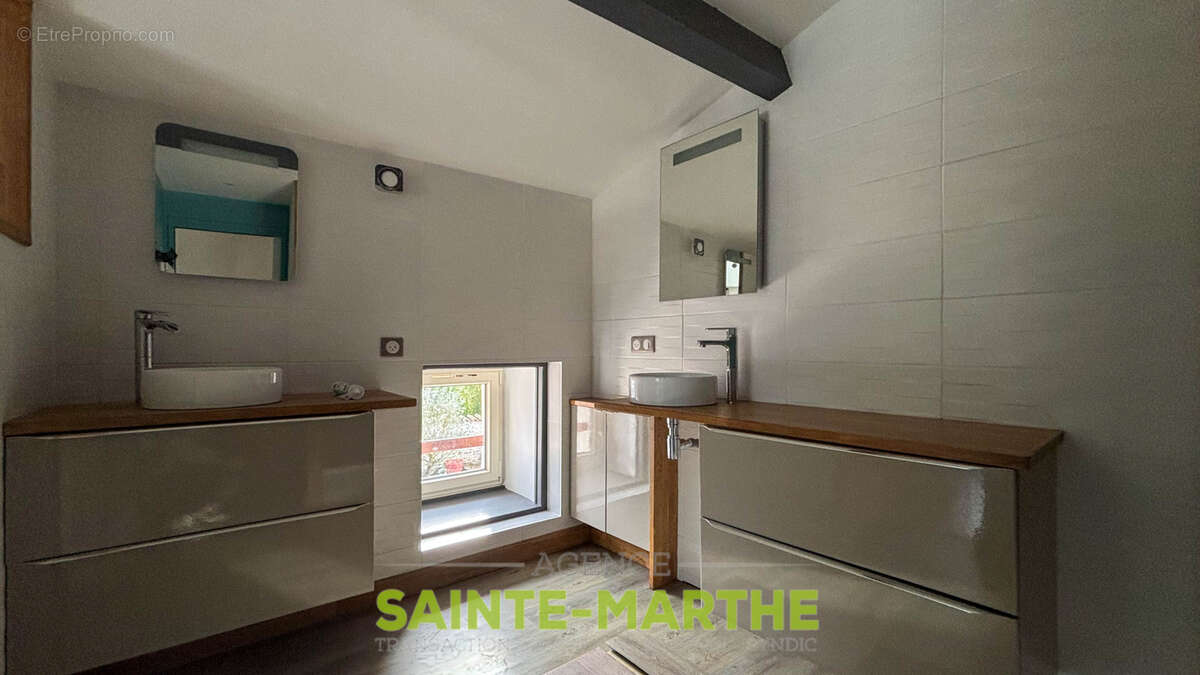 Maison à VILLIERS-EN-PLAINE