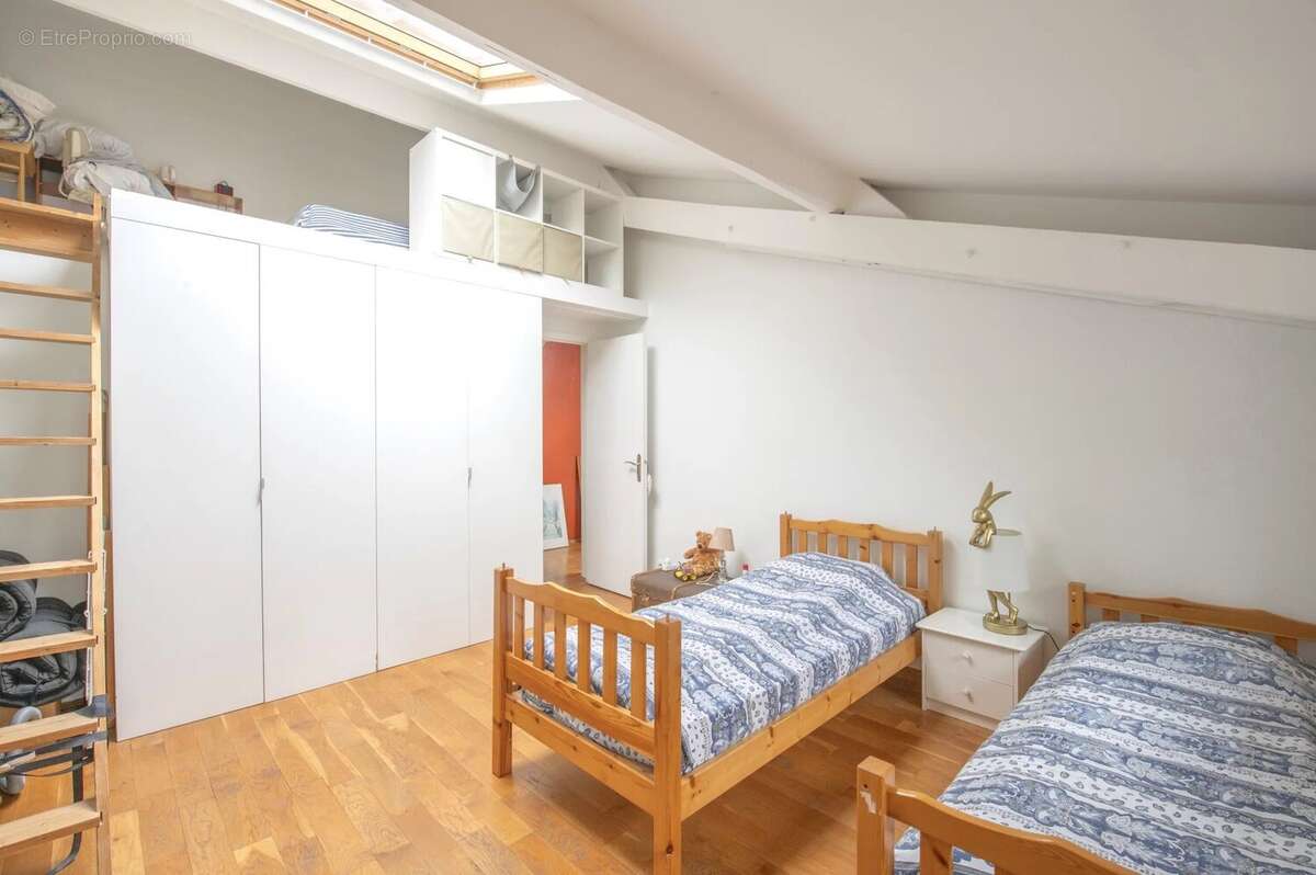 Appartement à CHAVILLE