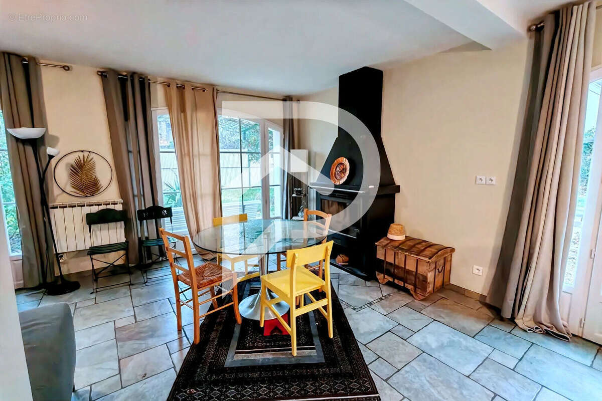 Maison à L&#039;ISLE-ADAM