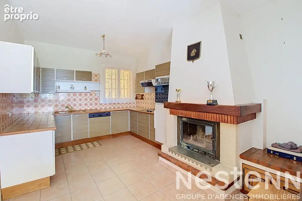 A vendre figanieres - maison familiale avec vue - photo 5
