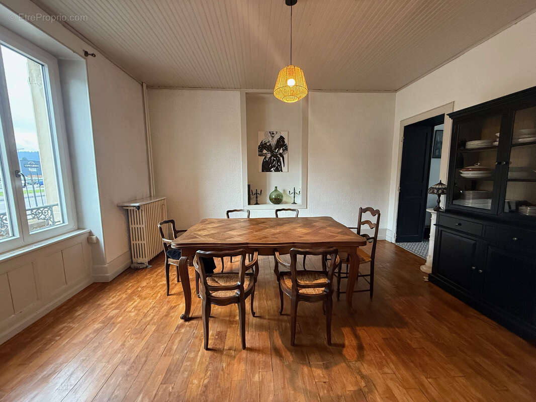 Maison à REMIREMONT