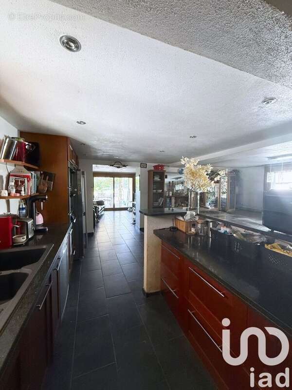 Photo 8 - Maison à INJOUX-GENISSIAT