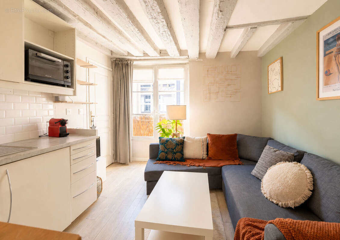 Appartement à PARIS-2E