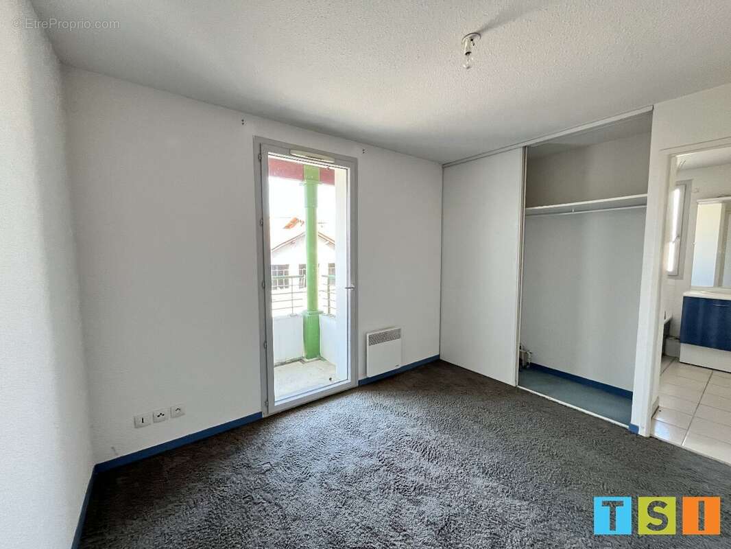 Montréjeau : Appartement T2 avec balcon, terrasse et place de parking sécurisée - photo 6