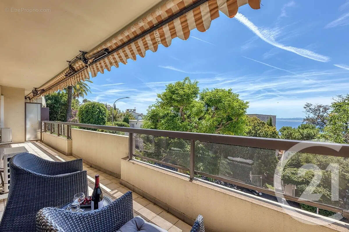 Appartement à NICE