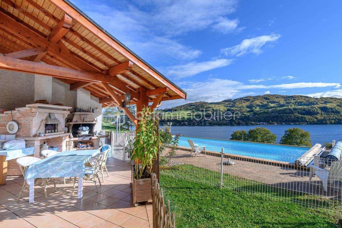 Maison à AIGUEBELETTE-LE-LAC