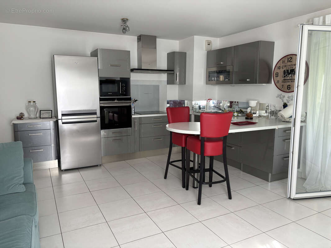 Appartement à MARSEILLE-8E