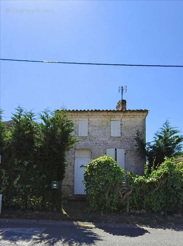 Maison à BRAUD-ET-SAINT-LOUIS