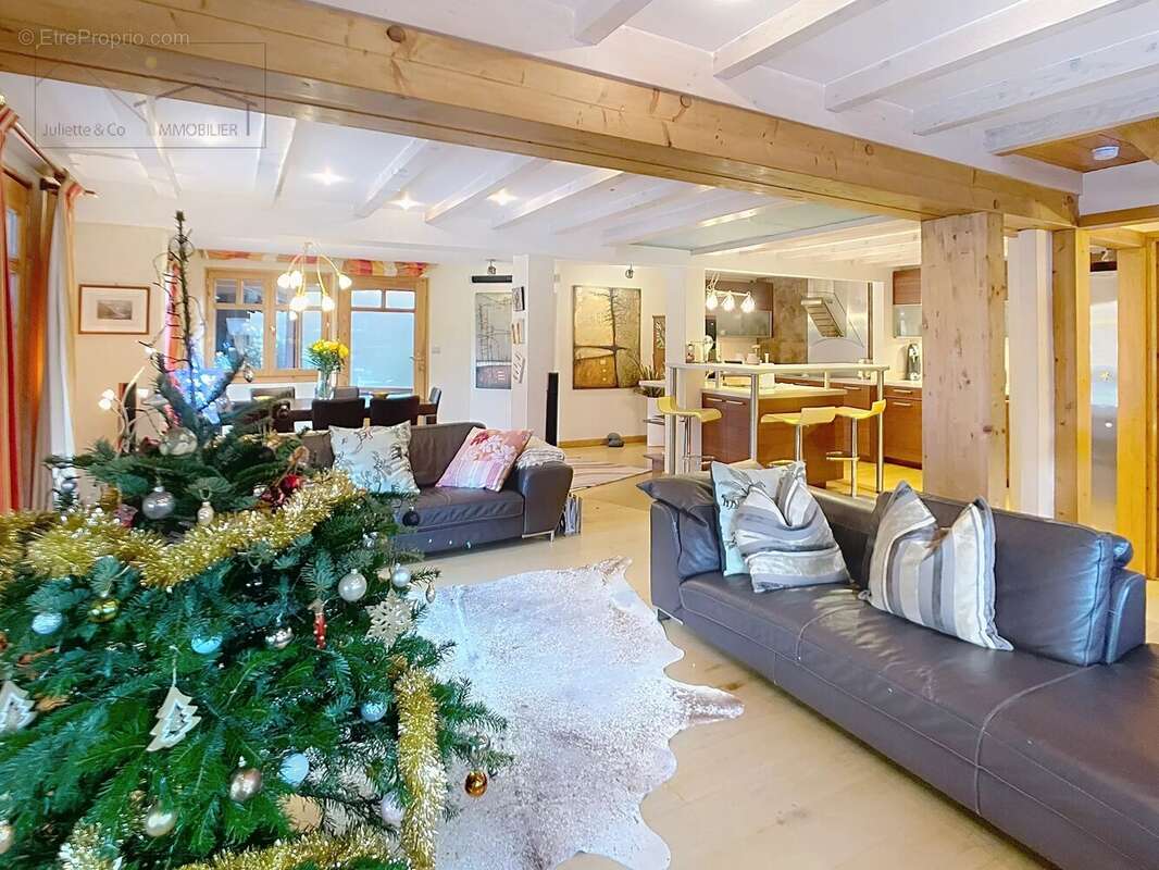 Maison à LES HOUCHES