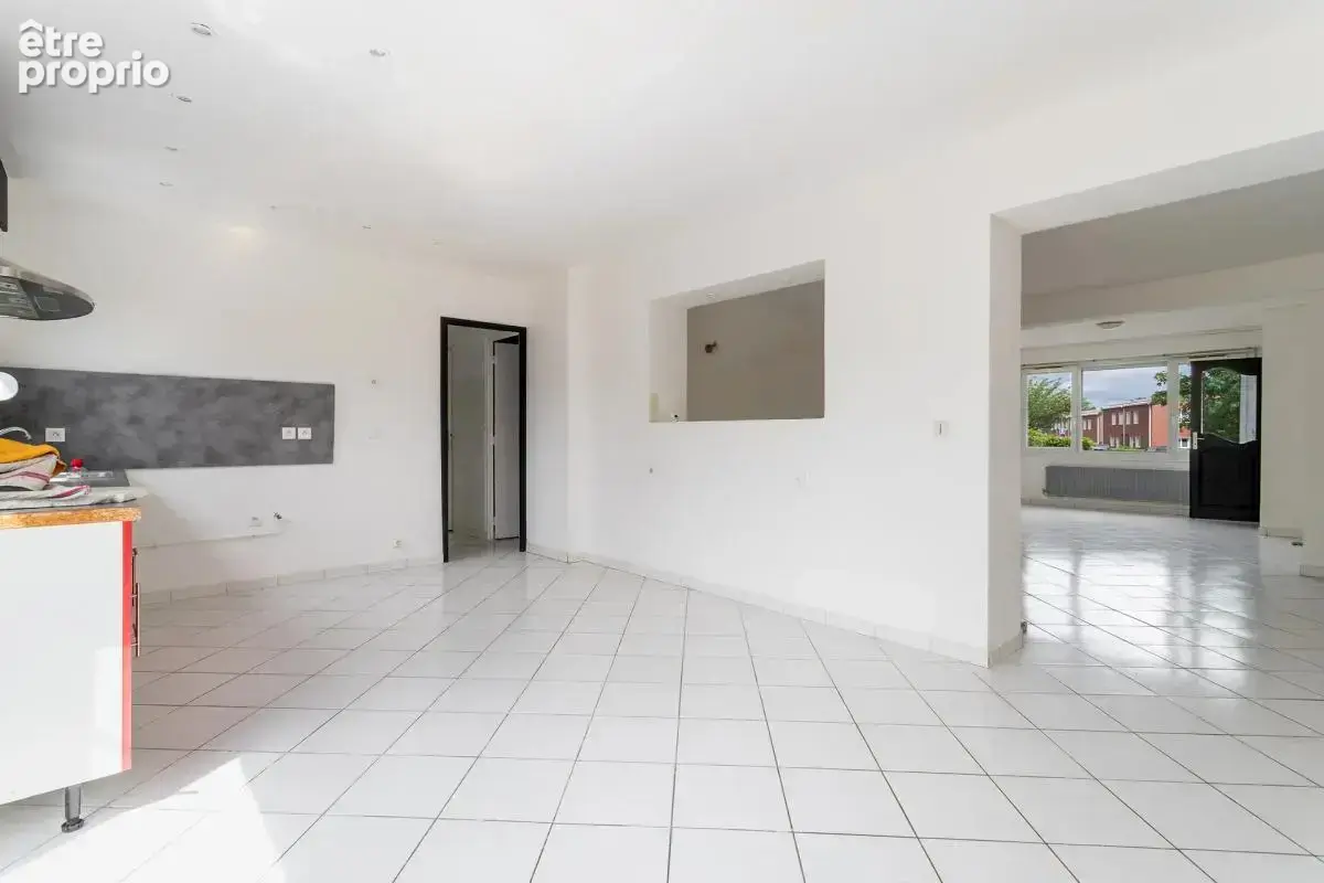 Maison de 6 pièces de 115 m² située à Hem - photo 8