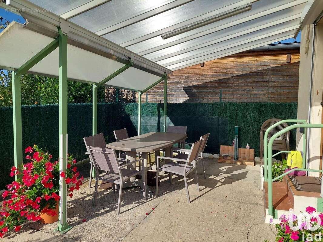 Photo 2 - Maison à VIARMES