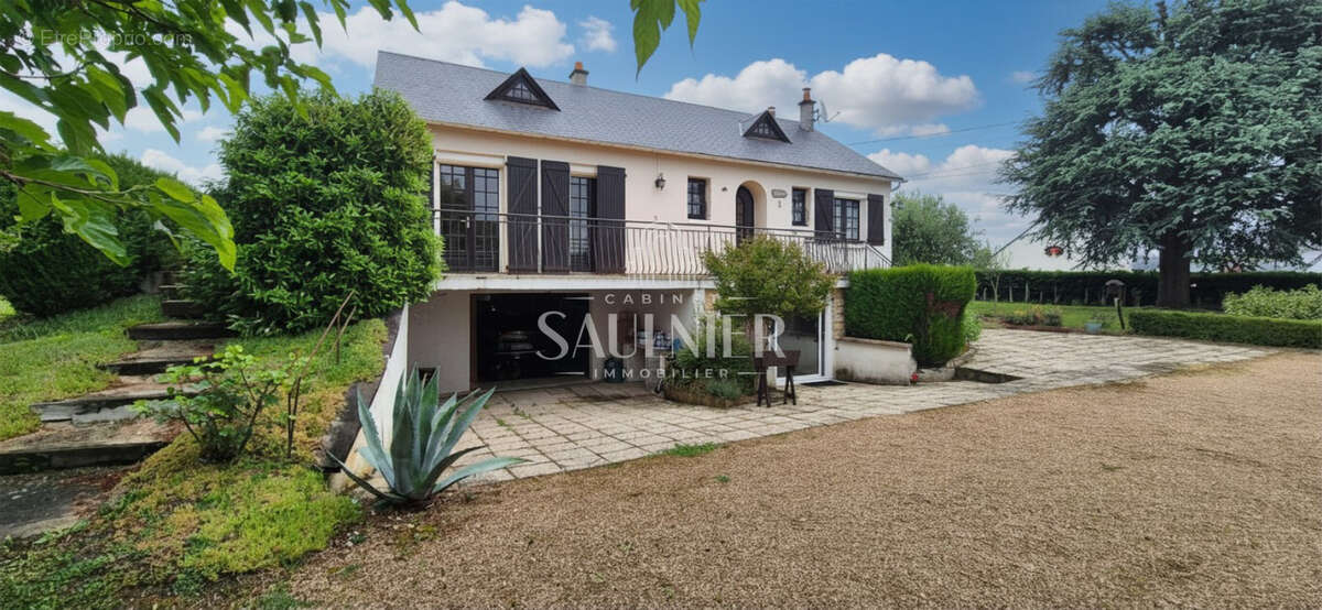 Maison à LA CROIX-EN-TOURAINE