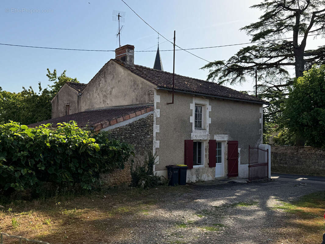 Maison à SMARVES