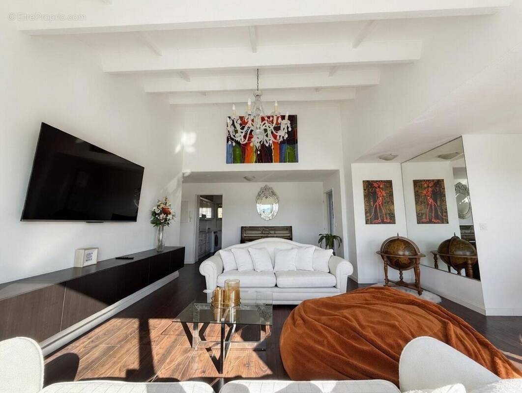 Photo 1 - Appartement à SAINT-RAPHAEL