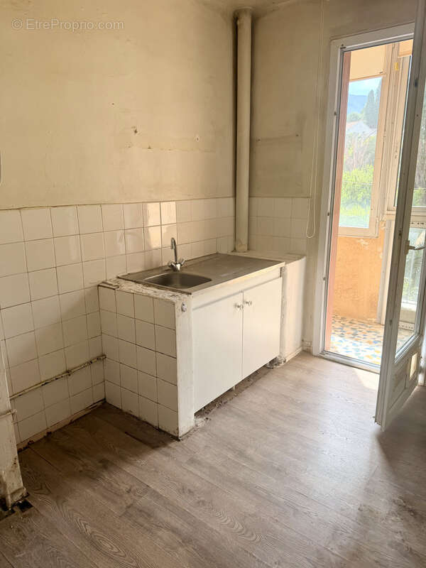 Appartement - 65m2 - 3pièces - photo 4
