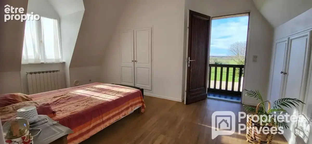 Grande maison traditionnelle et dépendances - photo 10
