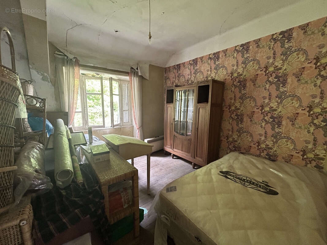 Maison à CORREZE
