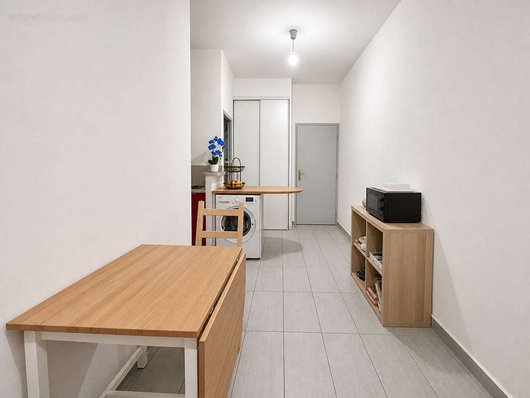 Appartement à MARSEILLE-1E