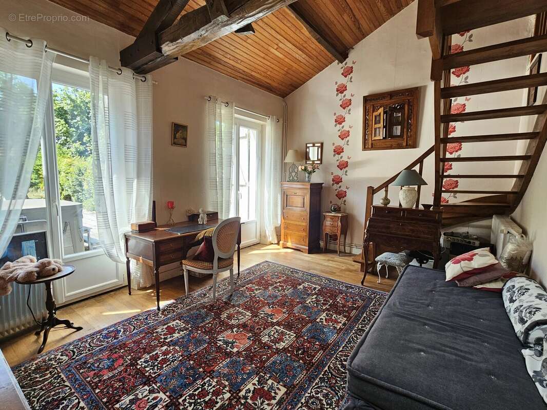 Maison de plain-pied au calme - photo 8