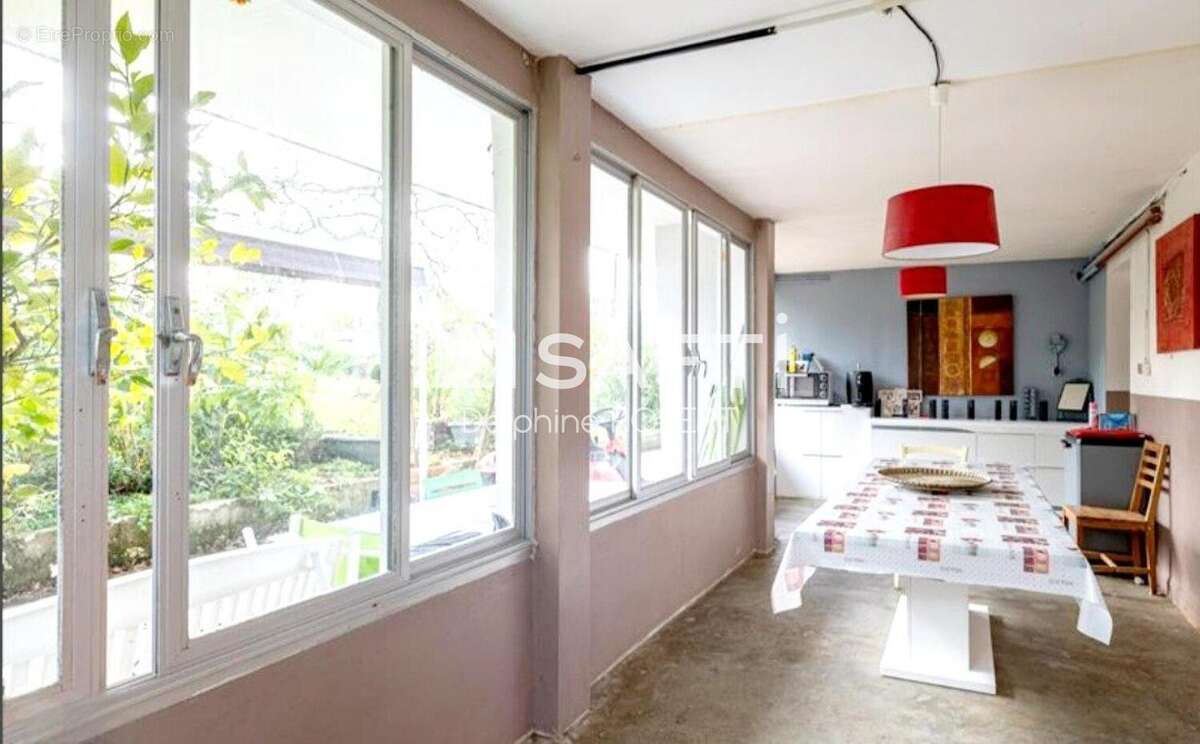 Photo 8 - Maison à SAINT-GEORGES-DES-COTEAUX