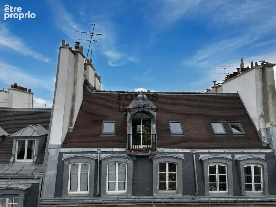 Appartement à PARIS-6E