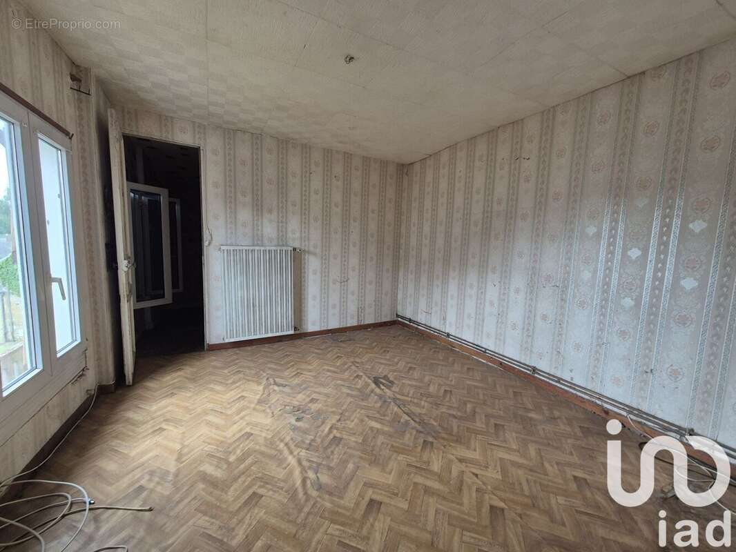 Photo 8 - Maison à BAZEILLES