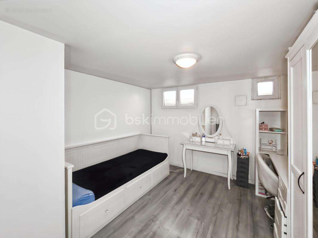 Maison à GOUSSAINVILLE