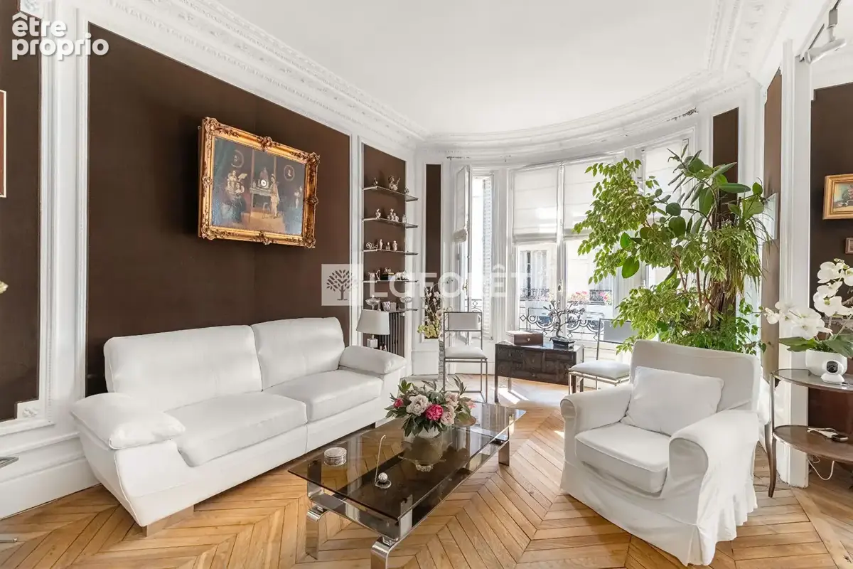 Emplacement recherche - bel immeuble - trois chambres - photo 6