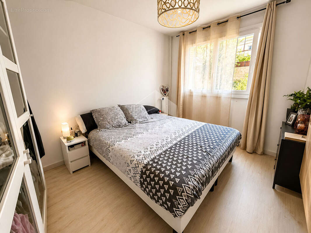 Appartement à MARSEILLE-13E