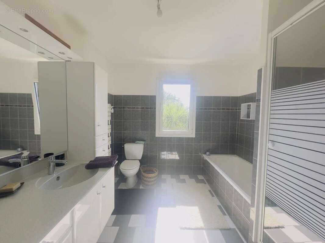 Magnifique maison périgourdine entièrement rénovée avec piscine - photo 19