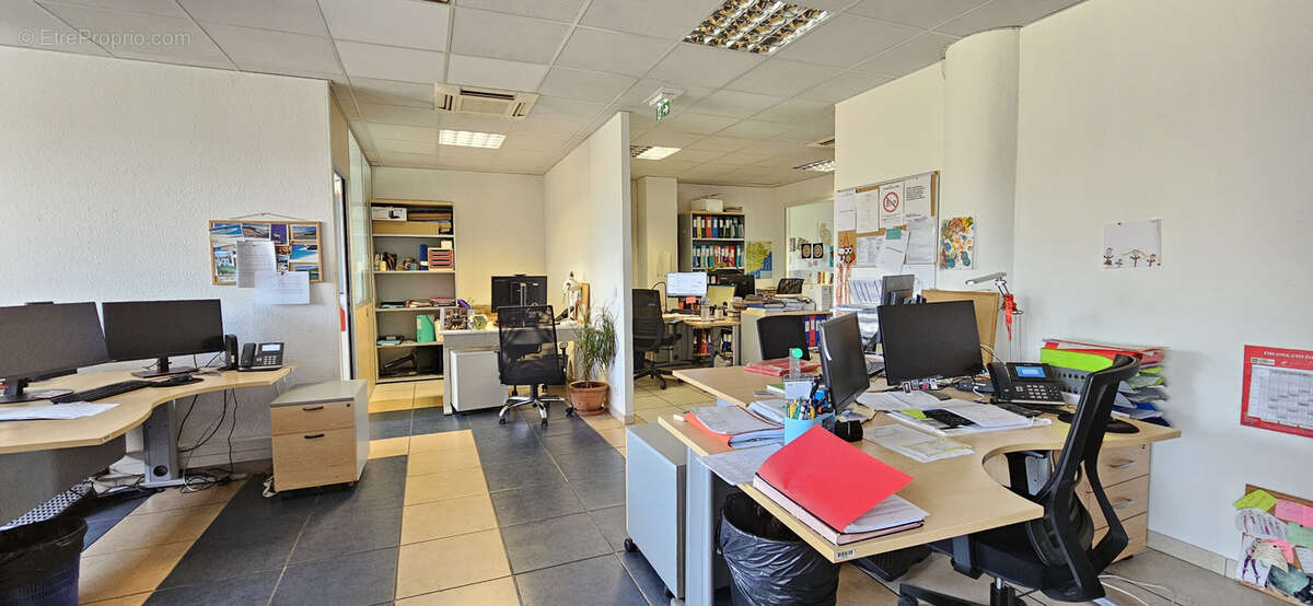 Autre à SIX-FOURS-LES-PLAGES