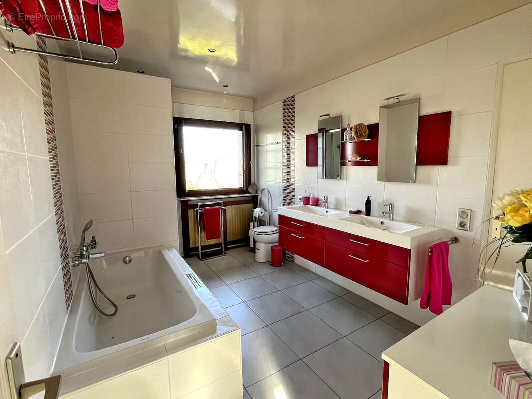 Maison à MANTES-LA-VILLE