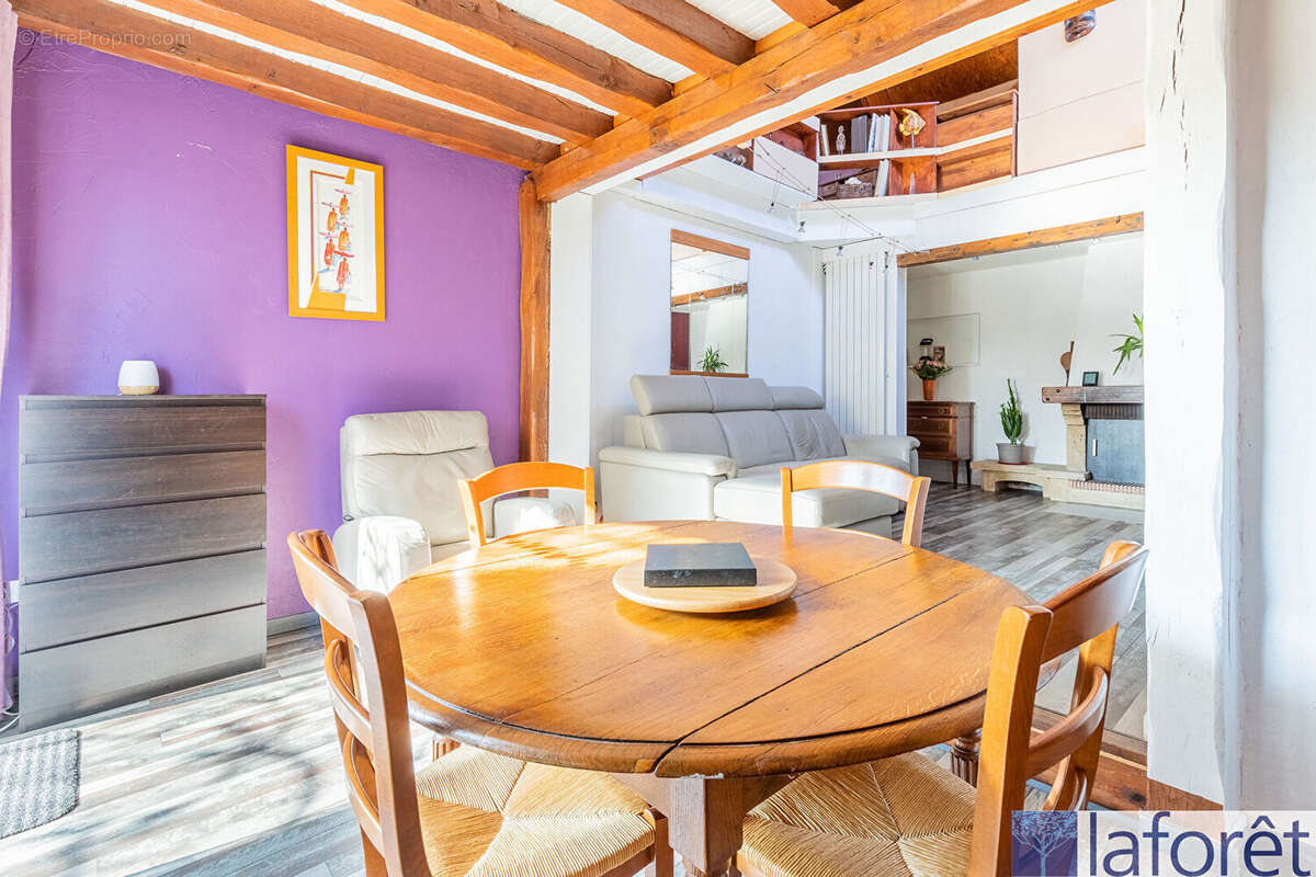 Maison à BALLAINVILLIERS