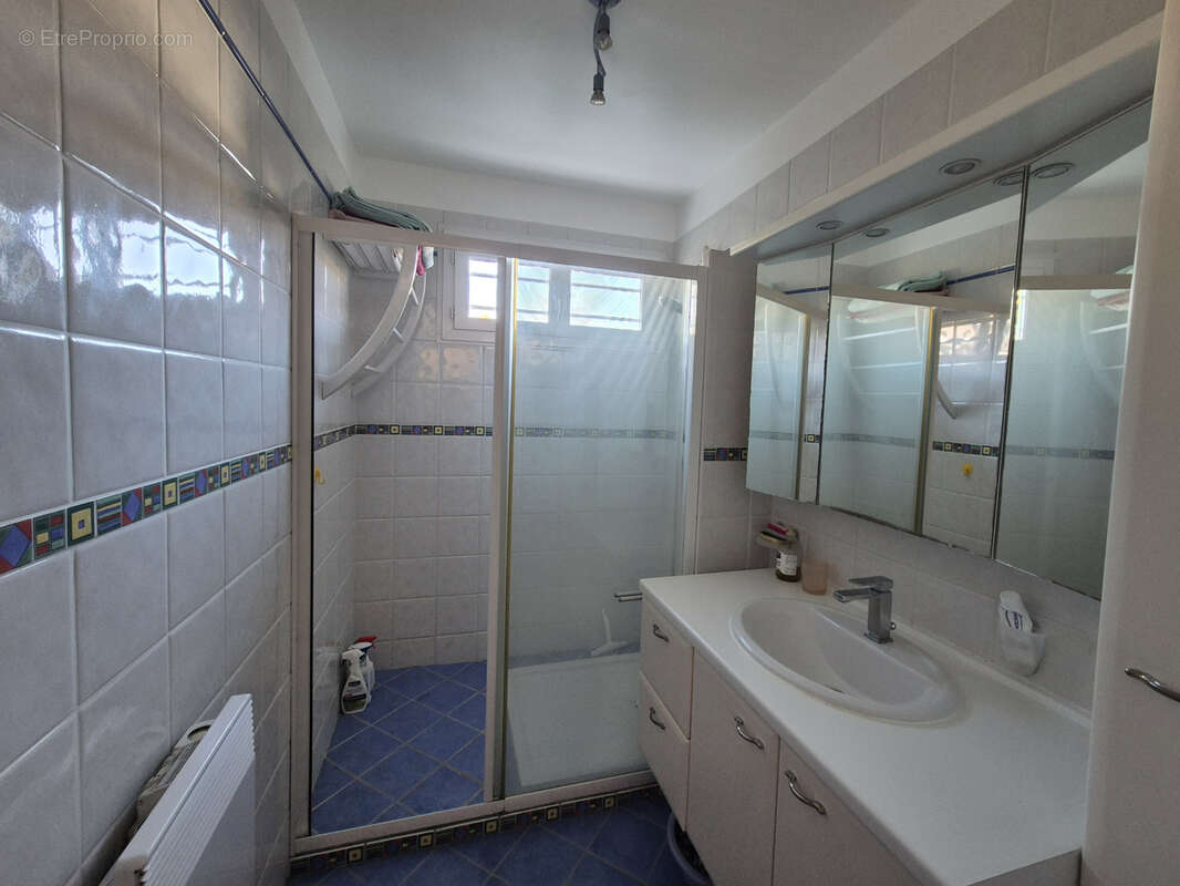 Maison à VEYRE-MONTON